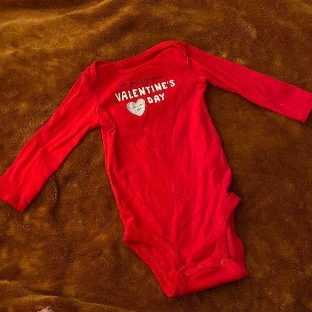 3/$15 SALE JUST ONE YOU BY CARTERS MY FIRST VALENTINES DAY RED ONESIE 9M